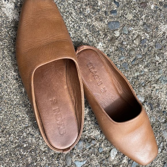 St. Agni Square Toe Leather Slides - Picture 4 of 4